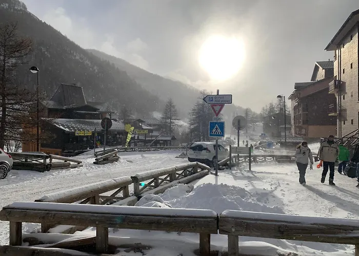 Apartament Cosy Centre Station Parking Gratuit