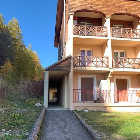 Cosy Centre Station Parking Gratuit *